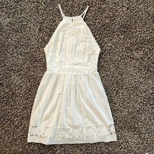 Francesca’s Mi Ami White Lace Cotton Halter Dress, Size Small, Floral Scallop